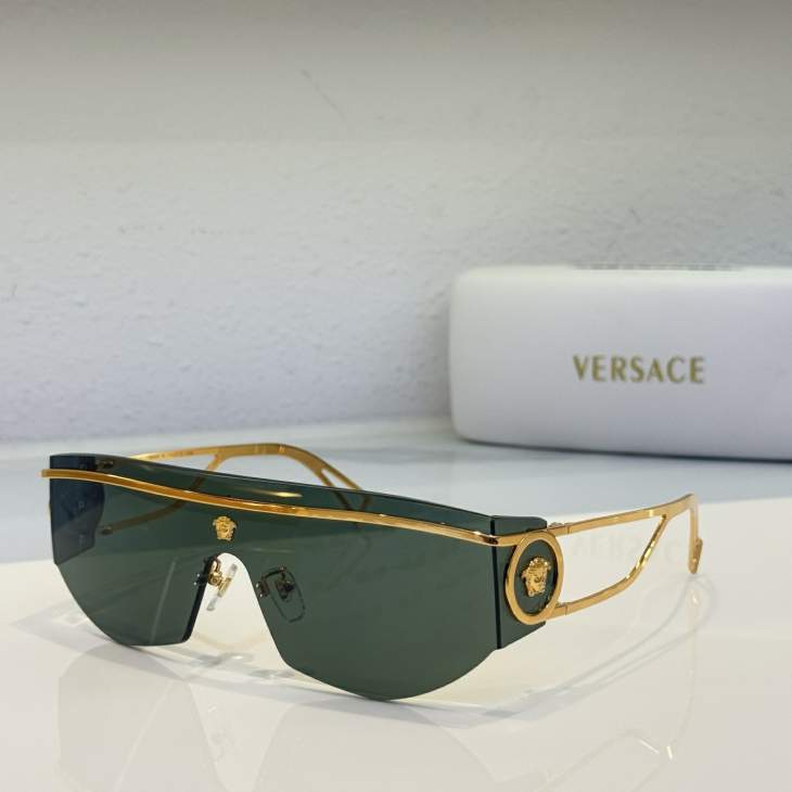 Picture of Versace Sunglasses _SKUfw79280519fw